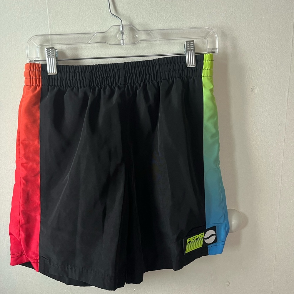 Forever 21 Pepsi Collaboration Mens shorts Small